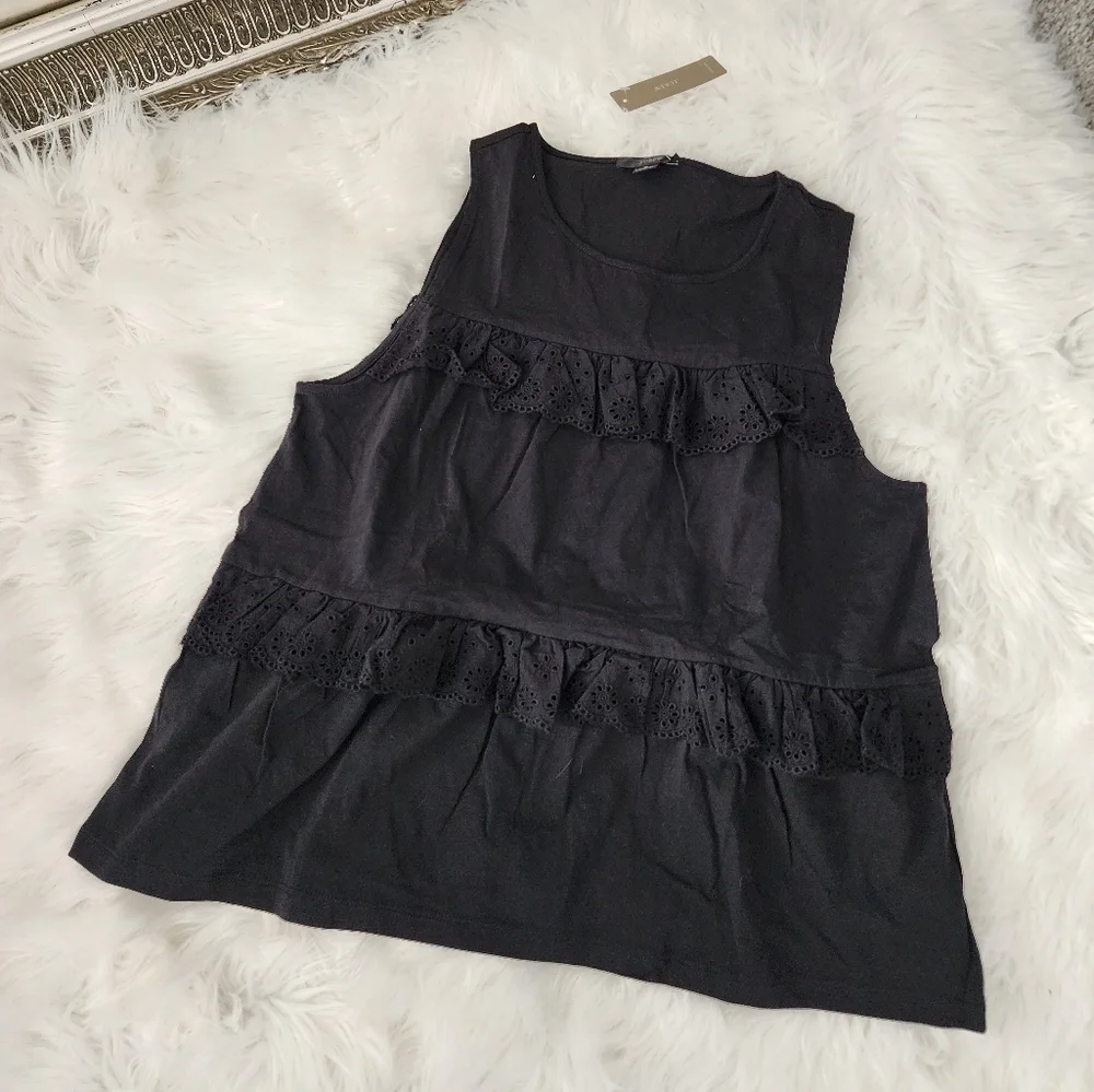 J.Crew Sleeveless tiered Top Size Small. New